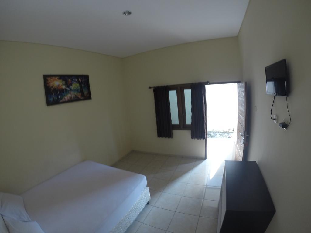 Deka Homestay Mataram Exterior photo