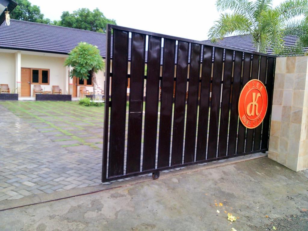 Deka Homestay Mataram Exterior photo