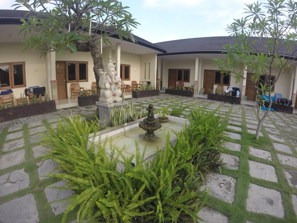 Deka Homestay Mataram Exterior photo